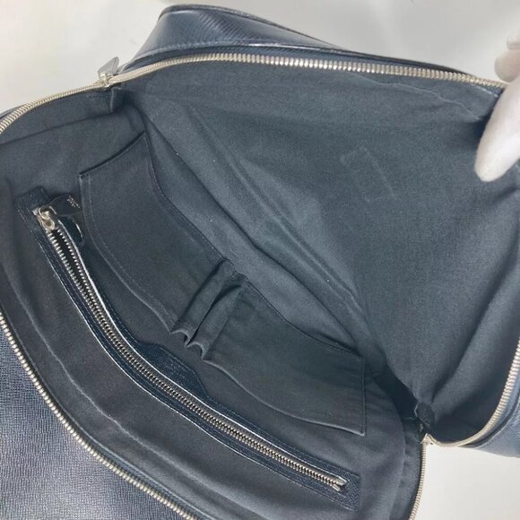 LOUIS VUITTON Taiga Vasili PM Document bag Briefcase Bag Business bag - Picture 13 of 15